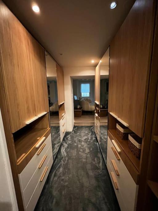 Apartment Avec Cachet Arc-de-triomphe *